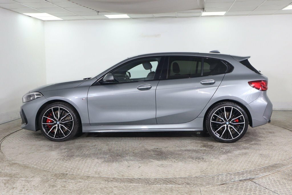 BMW 1 Series Hatchback YF73LUL Grey #5
