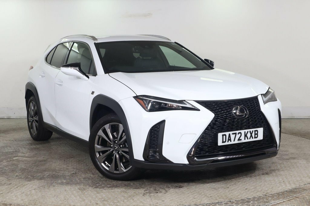 Lexus UX 2L F Sport Design White
