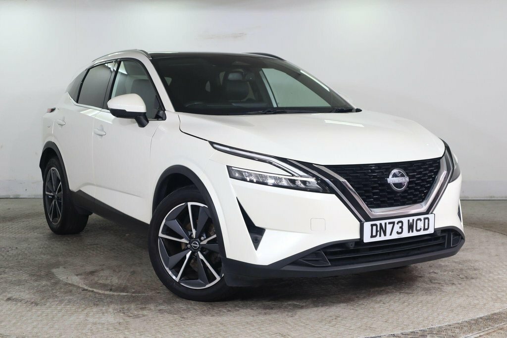 Nissan Qashqai 1.3L Tekna White