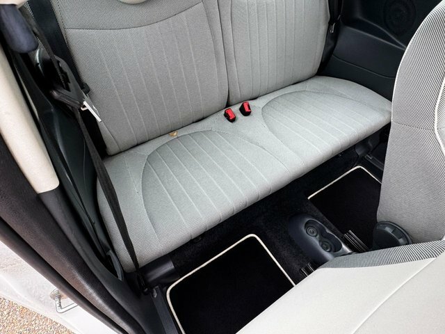 Fiat 500 Automatic White #45