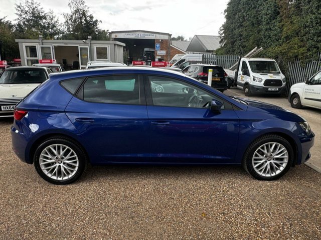 Seat Leon  Red #7