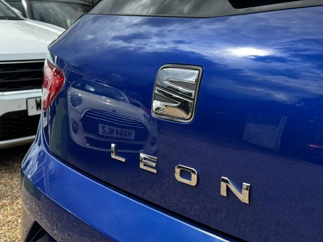 Seat Leon  Red #20