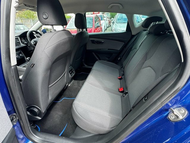 Seat Leon  Red #33