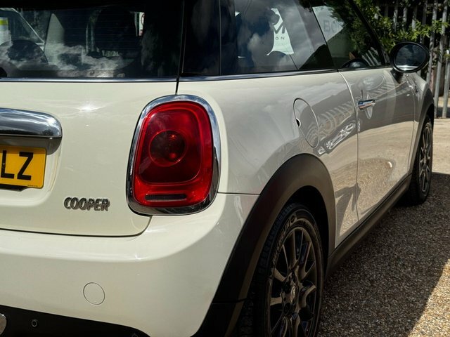 Mini Hatch Cooper White #18