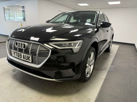 Audi E-tron 2019 69 E-tron YT69AUK Black #4