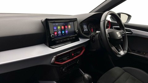 Seat Arona 2023 72 1.0 White #2
