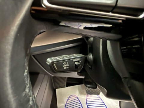 Audi A3 30 Tfsi Technik White #34