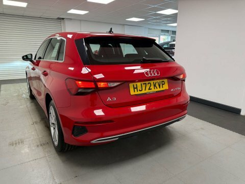 Audi A3 30 Tfsi Technik White #10