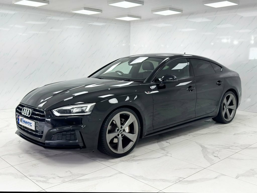 Audi A5 2L Black Edition CF19VNT Black #5