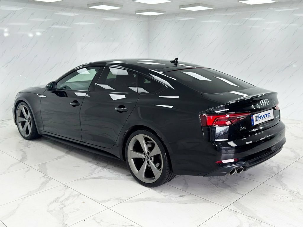 Audi A5 2L Black Edition CF19VNT Black #6