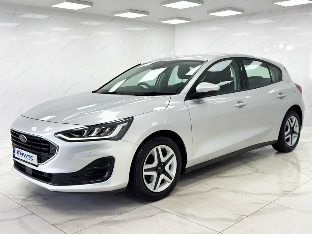 Ford Focus 1L Trend MT22GCX Silver #4