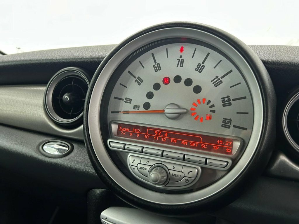 Mini Hatch Cooper D 3-Door Black #14