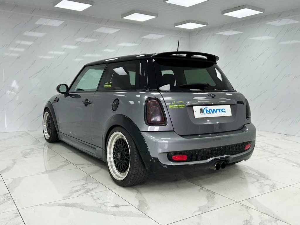 Mini Hatch Cooper D 3-Door Black #7