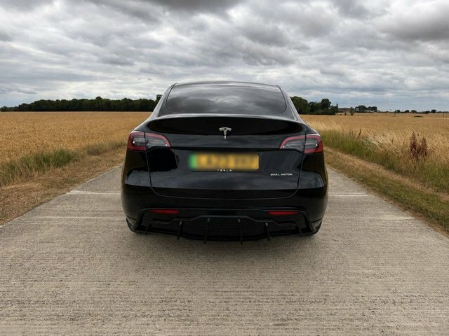 Tesla Model Y Dual Motor Long Range Suv 4Wde AJ73CRV Black #2