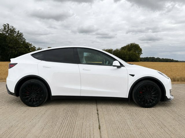 Tesla Model Y Suv Rwd 346 Ps LE23RCF White #5