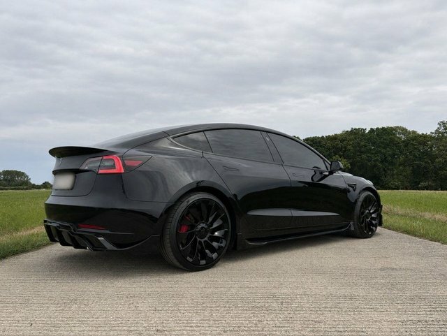 Tesla Model 3 Dual Motor Performance Saloon LF23WCC Black #5
