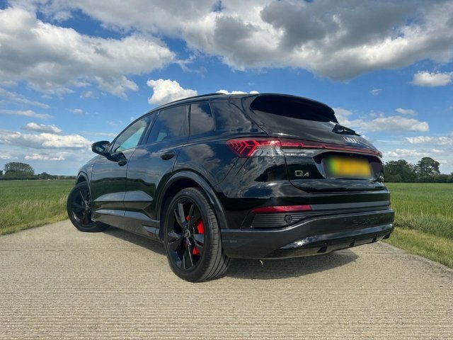 Audi Q4 E Tron 45 S Line Suv 82Kwh 286 Ps Black #2