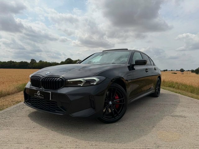 BMW 3 Series 2.0 330E 12Kwh M Sport Saloon Plug-in H AP72RDZ Black #4