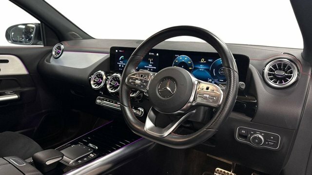 Mercedes-Benz EQA Eqa 250 70.5Kwh Amg Line Suv 1 Black #2