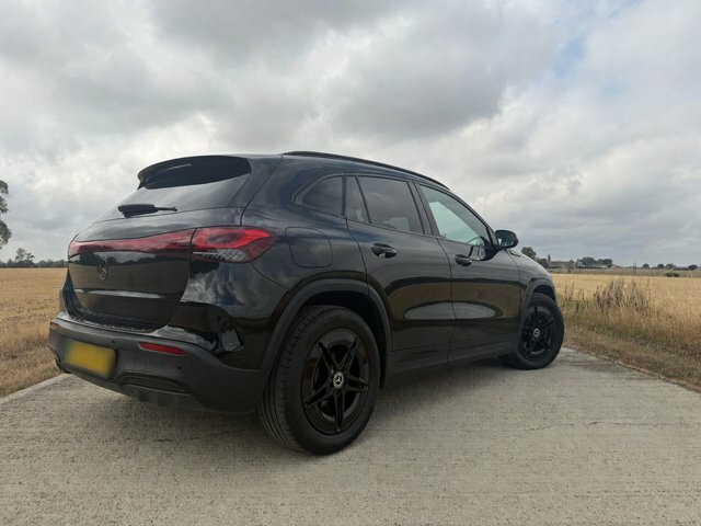 Mercedes-Benz EQA Eqa 250 70.5Kwh Amg Line Suv 1 Black #4