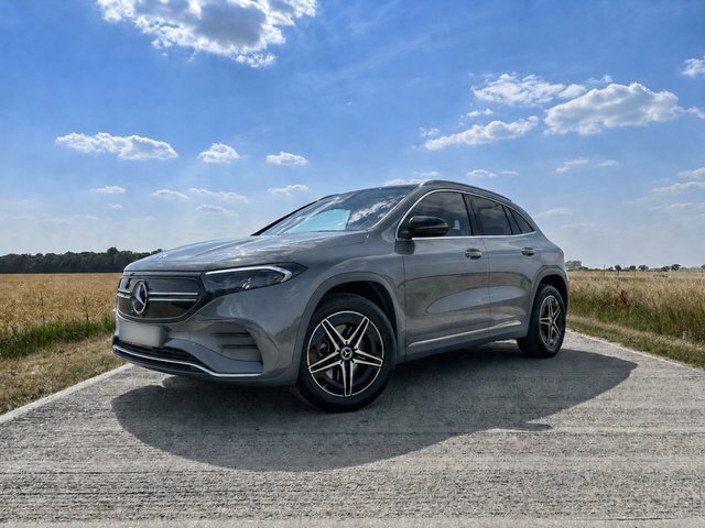Mercedes-Benz EQA Suv Blue #4