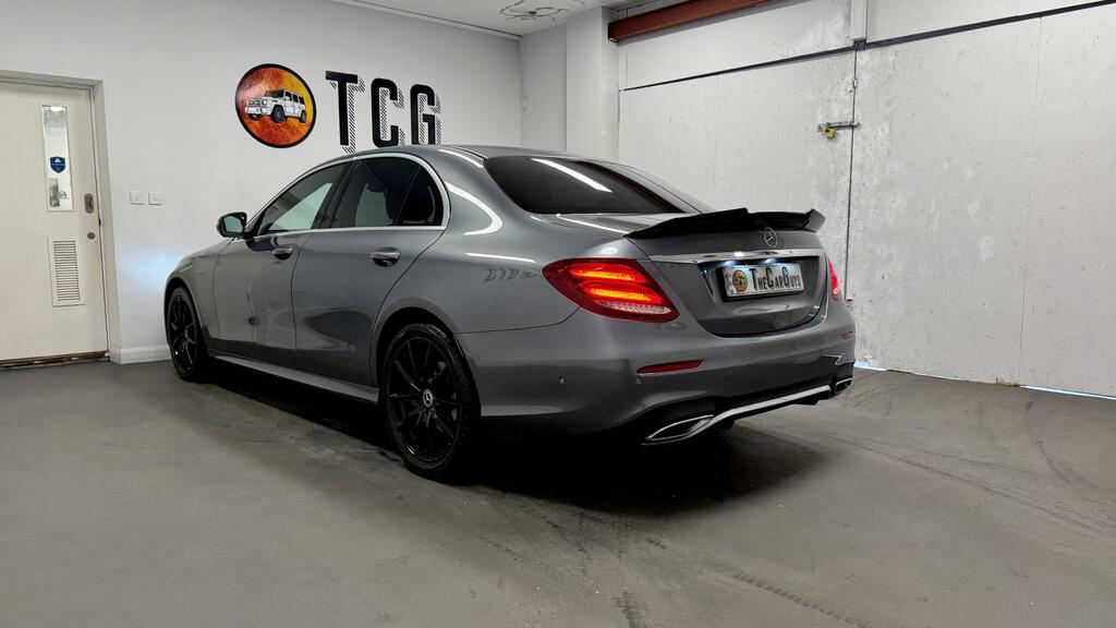 Mercedes-Benz E Class 2.0 E220d Amg Line Edition Premium Saloon  Grey #3