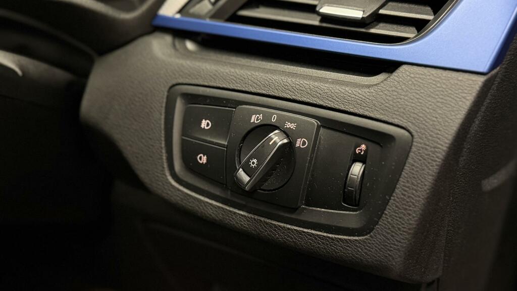 BMW X1 Black #19