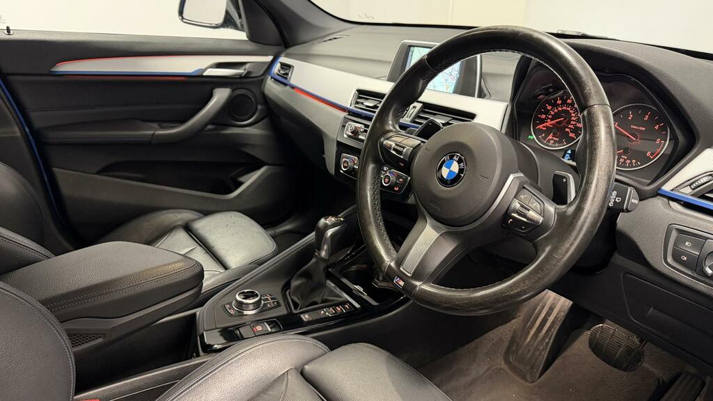 BMW X1 Black #13