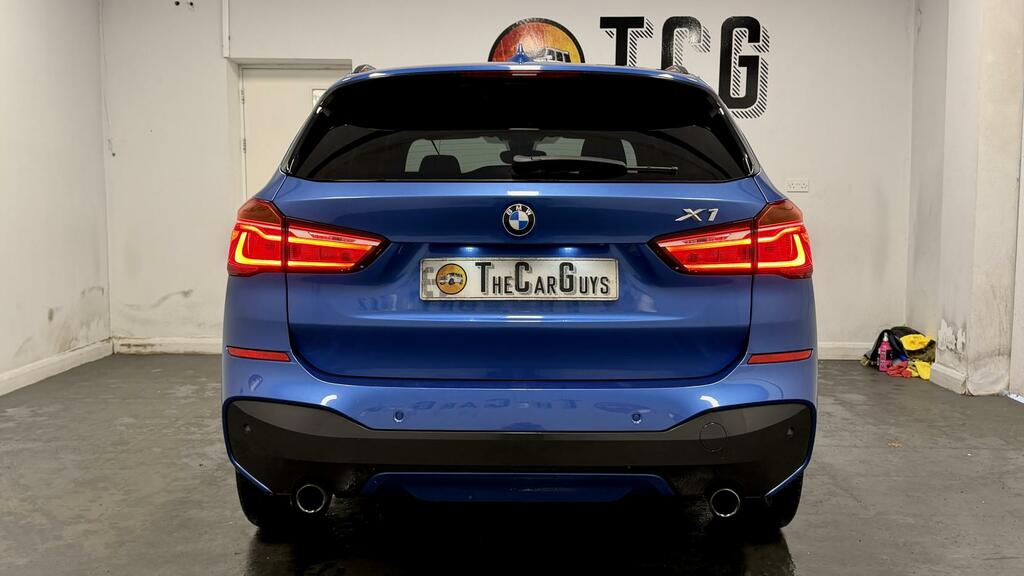 BMW X1 Black #7