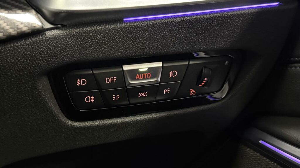 BMW 3 Series Automatic White #12