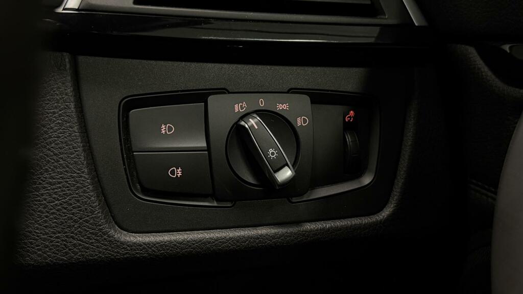 BMW 4 Series Automatic  #27
