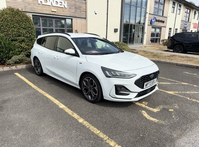 Ford Focus Automatic WP73BXJ White