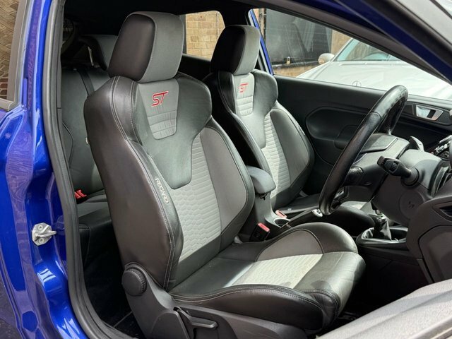 Ford Fiesta Hatchback Grey #5