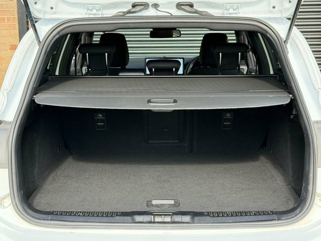 Ford Focus Hatchback Grey #26
