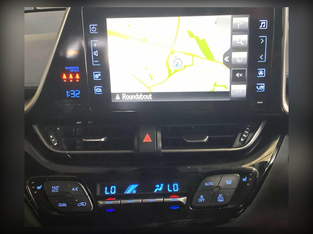 Toyota C-Hr 1.8 Vvt-h Dynamic Cvt Euro 6 Ss Silver #6