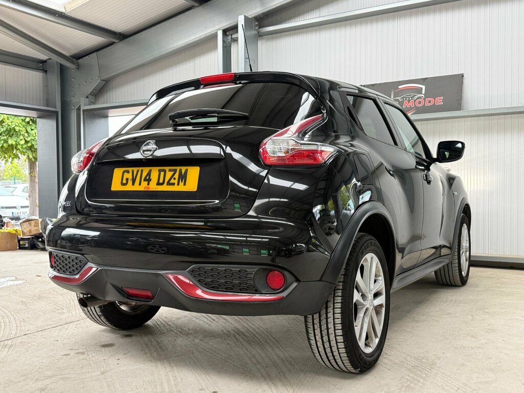Nissan Juke 1.6 Acenta Premium Xtron Euro 5 Black #6