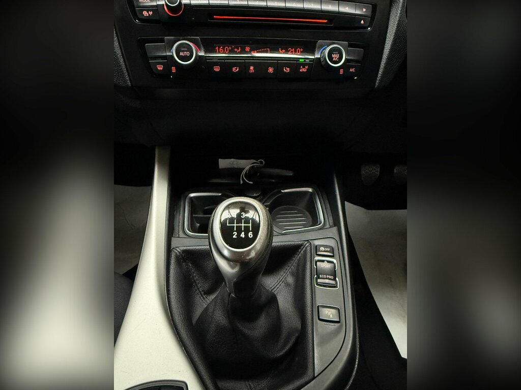 BMW 1 Series Efficientdynamics Silver #32