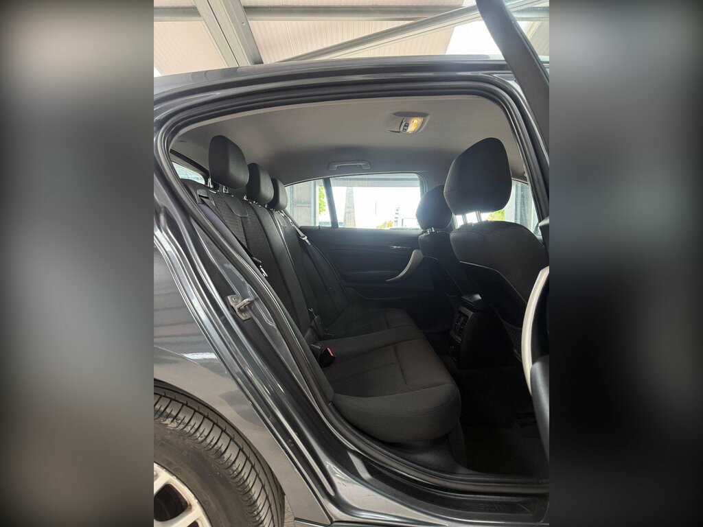BMW 1 Series Efficientdynamics Silver #24