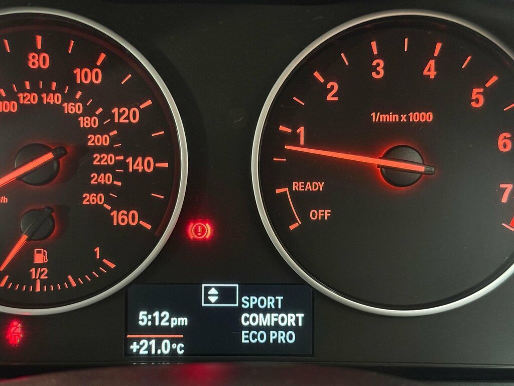 BMW 1 Series Efficientdynamics Silver #43