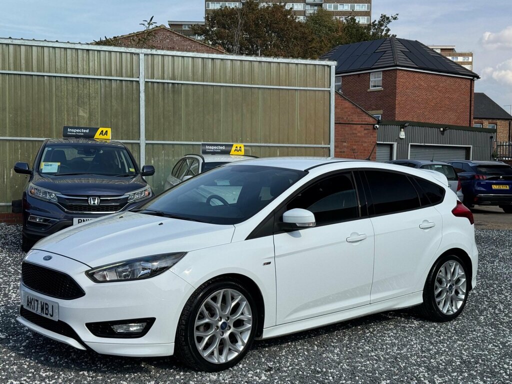 Ford Focus 1.0T Ecoboost St-line Euro 6 Ss White #3