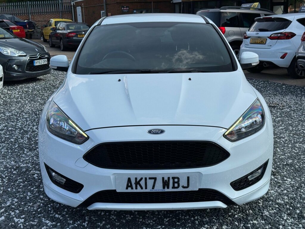 Ford Focus 1.0T Ecoboost St-line Euro 6 Ss White #2