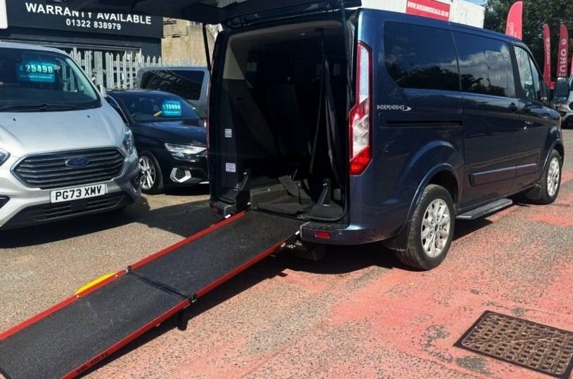 Ford Tourneo Custom Mpv SF70CSY Blue