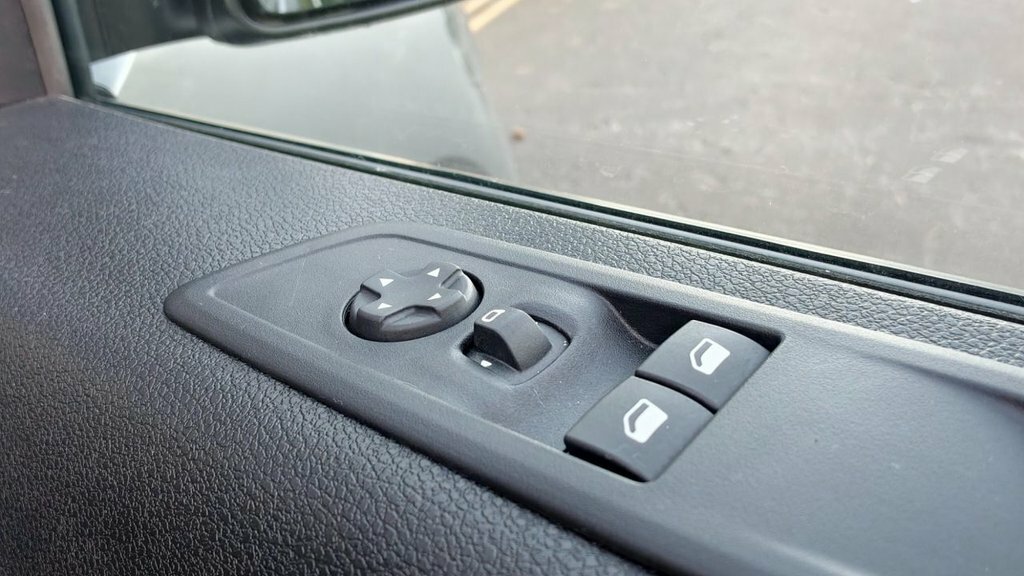 Citroen e-SpaceTourer Mpv Black #23