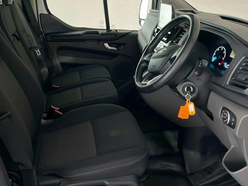 Ford Transit Custom 2L Trend CF22AAZ White #2