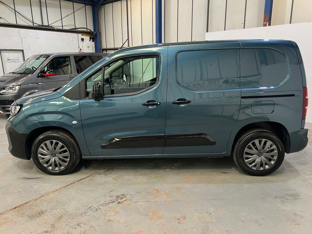 Peugeot Partner Panel Van 1.5 Bluehdi 1000 Asphalt Standard Panel RJ25DXT Blue #3