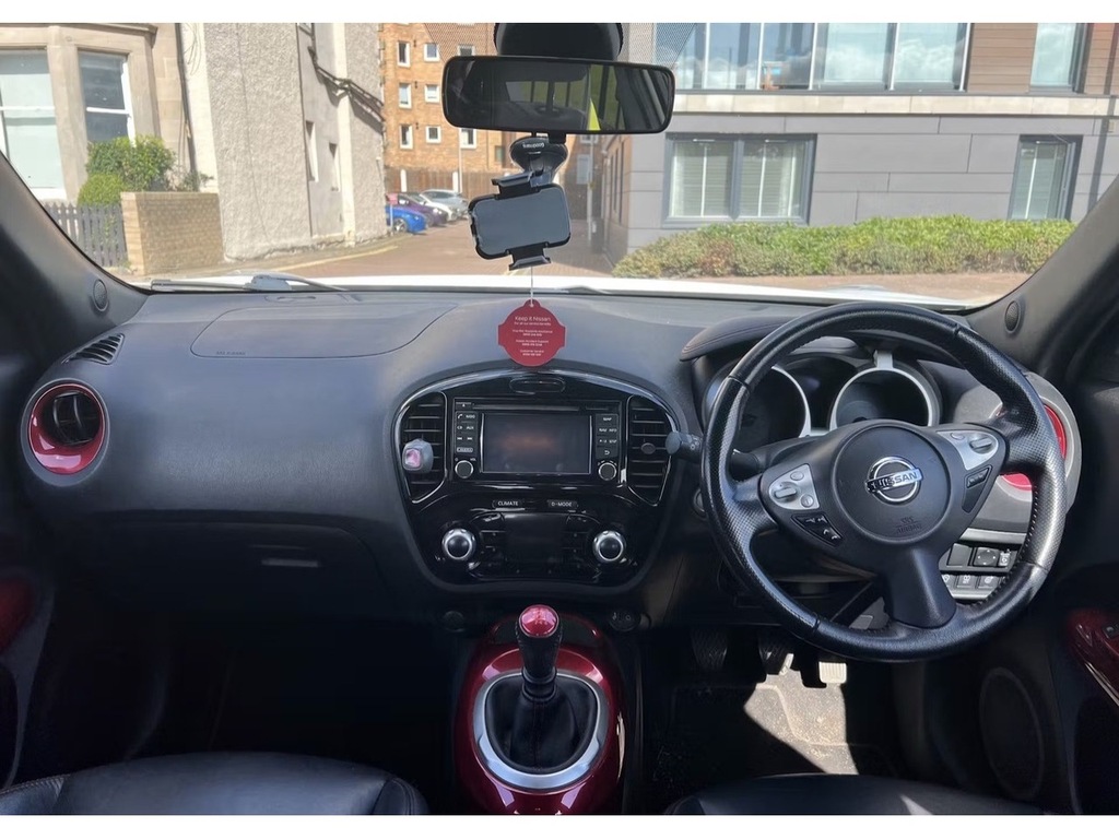 Nissan Juke Dig-t Tekna White #4