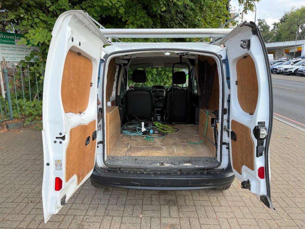 Renault Kangoo Panel Van White #16