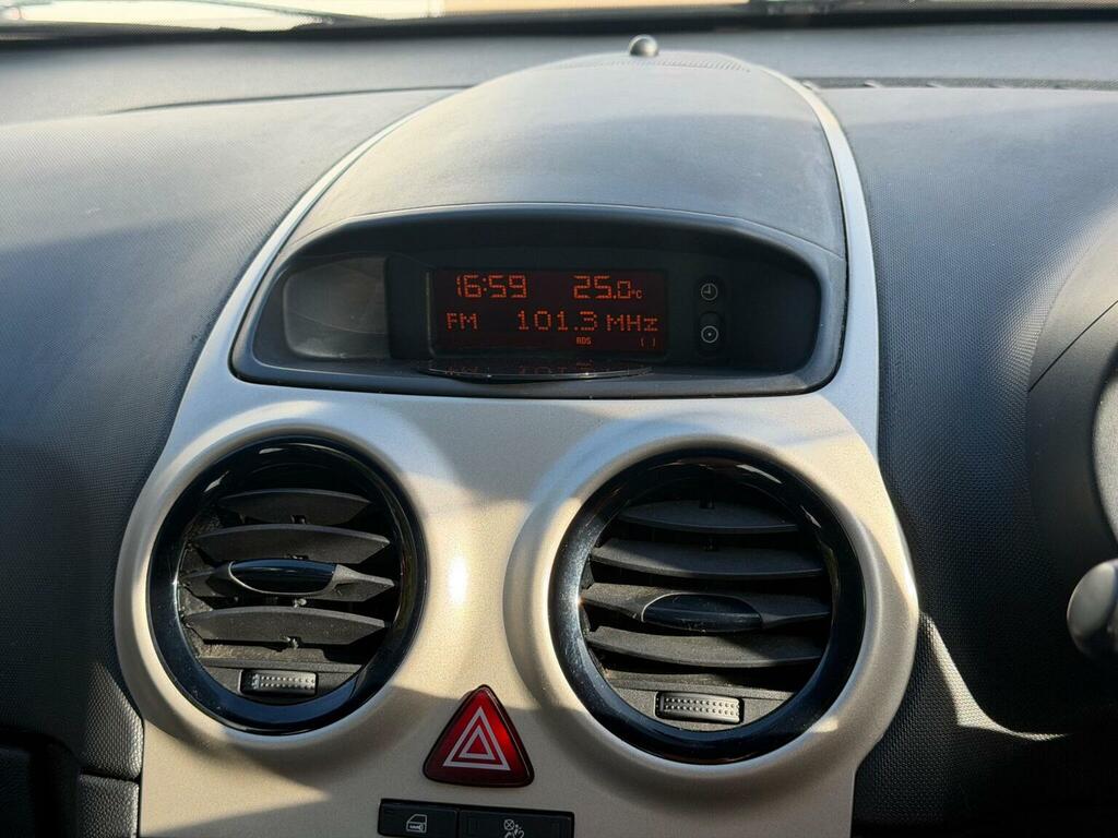 Vauxhall Corsa Active Silver #14