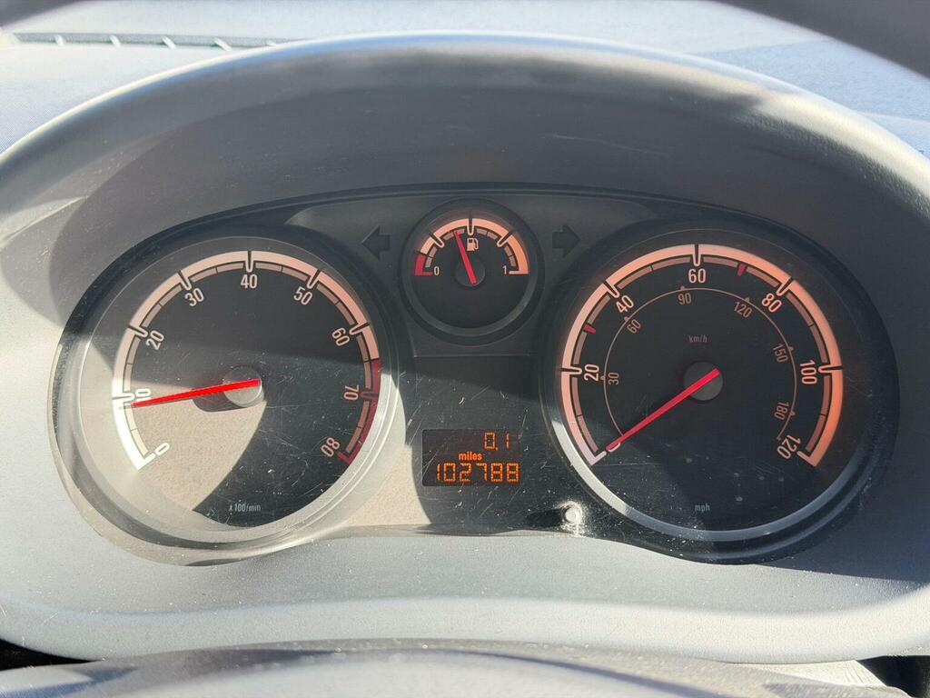 Vauxhall Corsa Active Silver #15