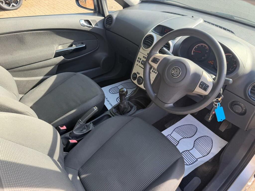Vauxhall Corsa Active Silver #9